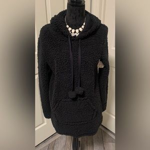 NWT Flirtitude Super Soft and Warm Hooded Top